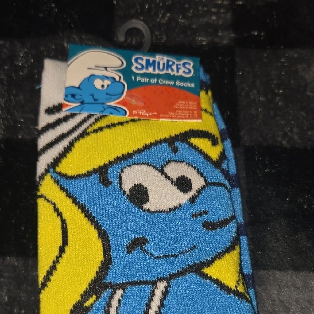 Smurfs Crew Socks with Cartoon Design - Picture 4 of 4